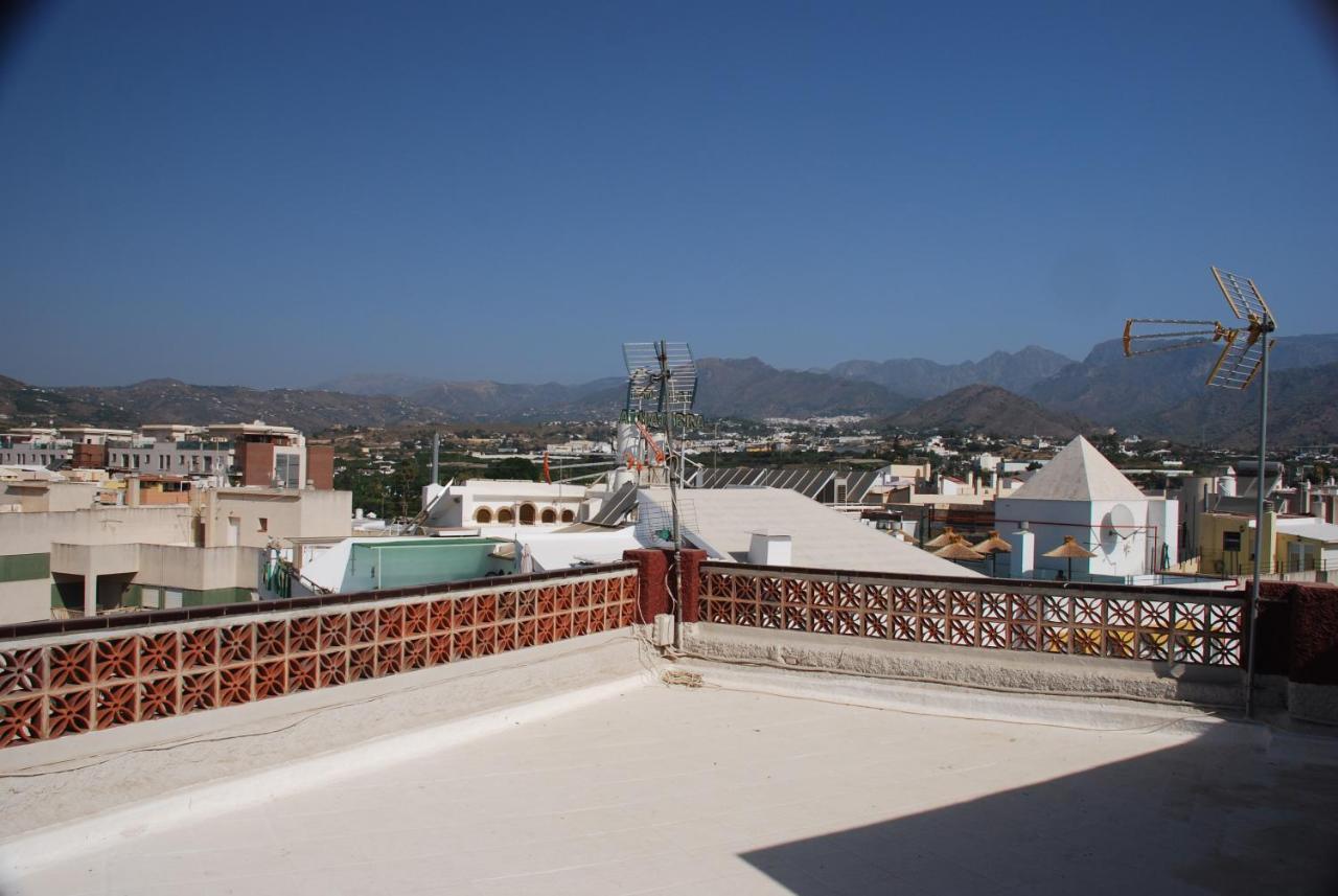 Mini Penthouse Close To Beach With Nice Seaviews Nerja Exteriér fotografie